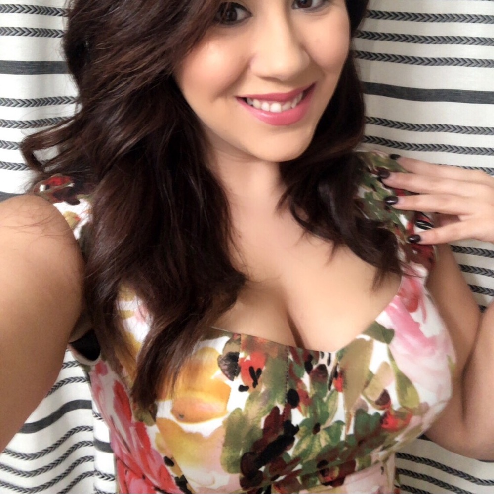 Retro Pin-Up Spring Floral Dress - Picture 2 of 7